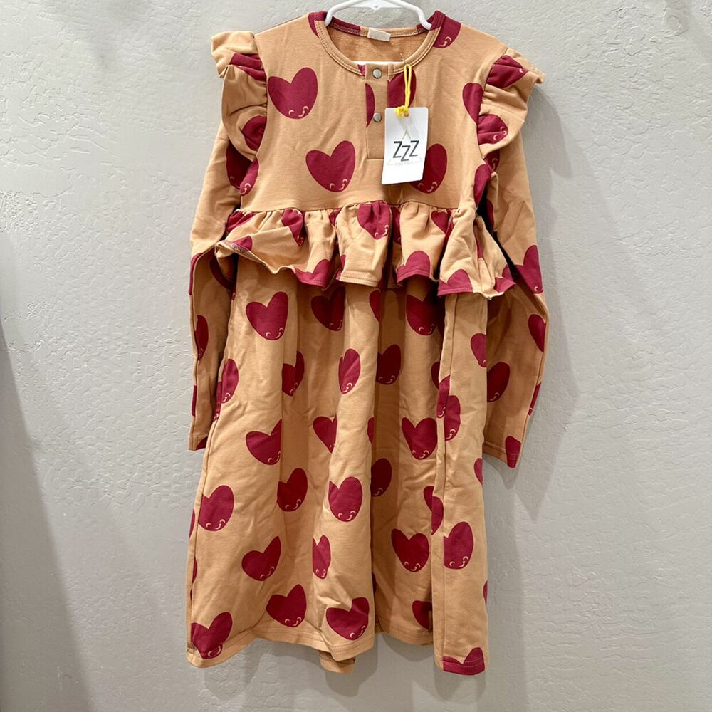 NWT ZZZ Hearts Ruffle Dress